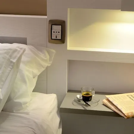 Couette-café Station Naples